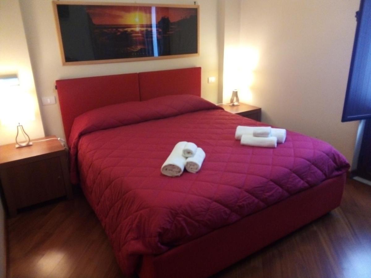 Mazzini House Apartman Catania-Fontanarossai nemzetközi repülőtér Kültér fotó